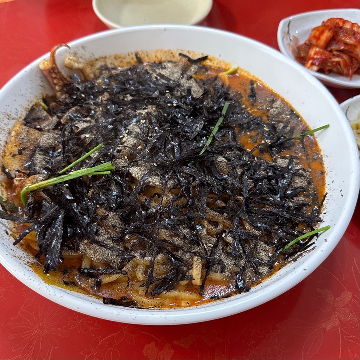 순자 칼국수 - 은행동 칼국수 | 뽈레 Polle