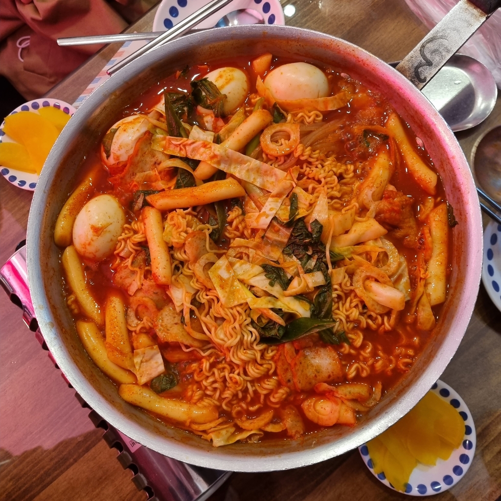 또보겠지떡볶이집 호호피크닉점