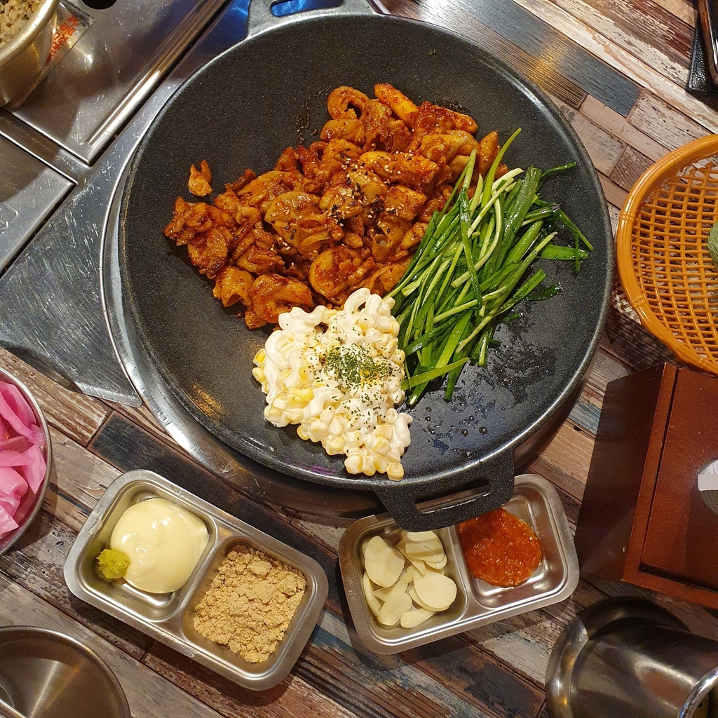 곱분이곱창 굴포천역점 - 삼산동 곱창류 | 뽈레 Polle