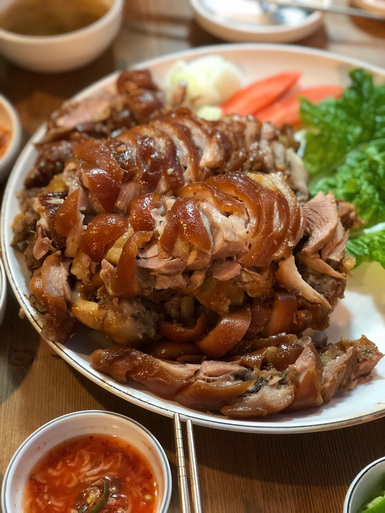 이수통닭 (Isu Tongdak)