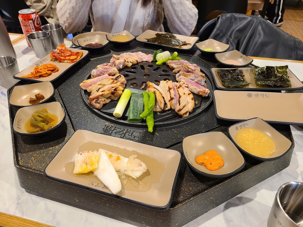 팔각도 노원역점 - 상계동 닭갈비 | 뽈레 Polle